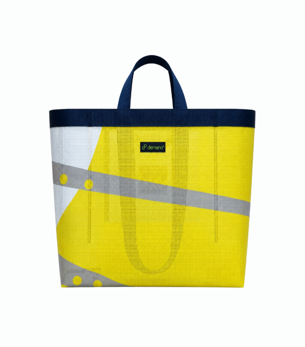 MOLL Tote Bag