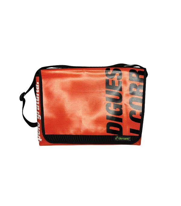 Universitat M bandolera