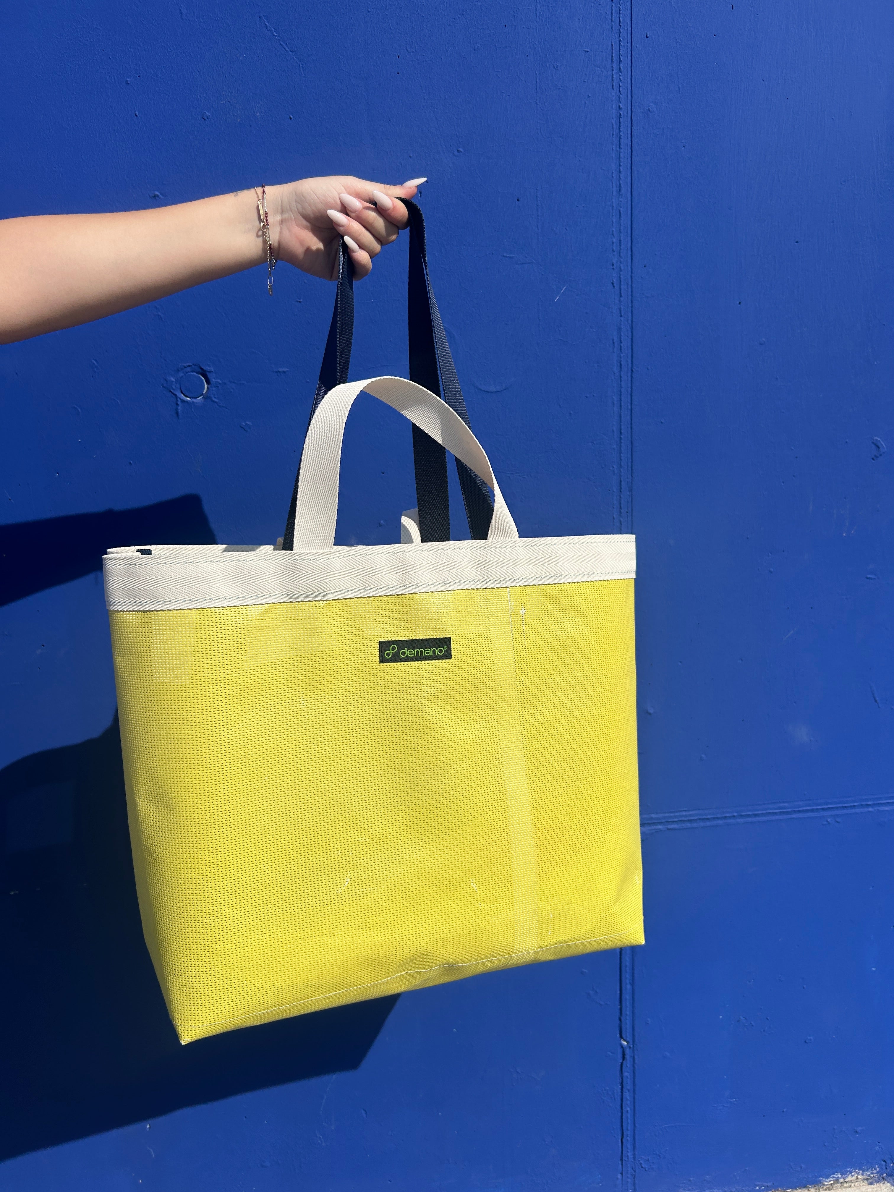 MOLL Tote Bag