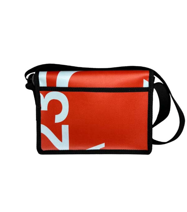 Universitat XS bandolera