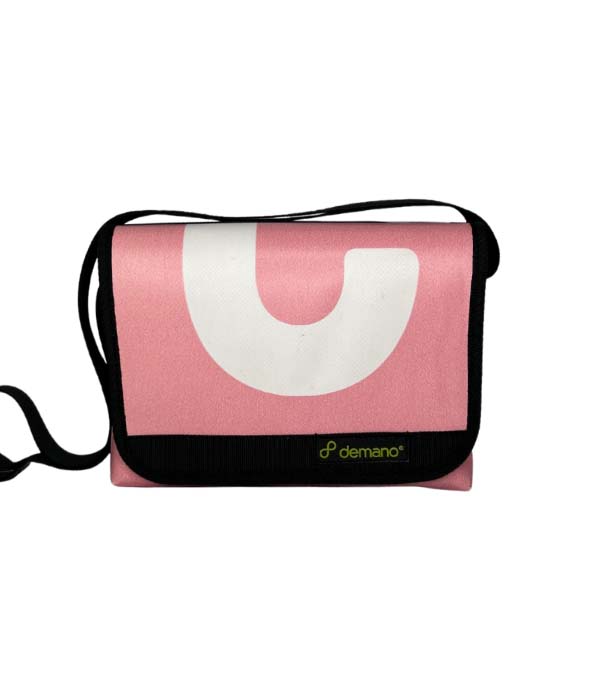 Universitat XS bandolera